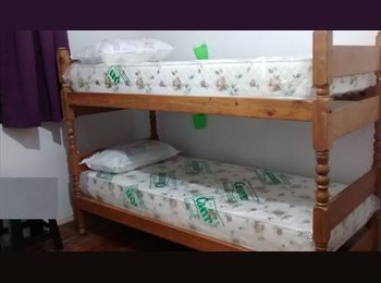 Roomgo AR - Habitación compartida en San Martín cercadelafacu. Zona centro. Baño compartido., Capital Federal - AR$ 150.000 pm