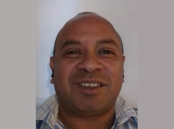 Roomgo AR - Galo Enrique - 47 - Córdoba