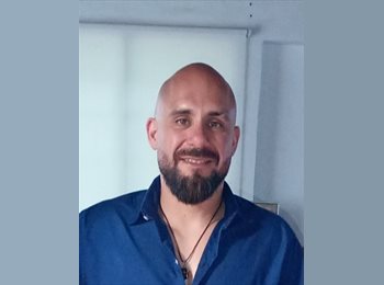 Roomgo AR - Víctor Benítez  - 36 - Rosario