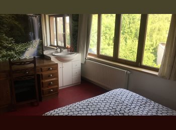Appartager BE - Une chambre calme - lumineux, Laeken - 600 € pm