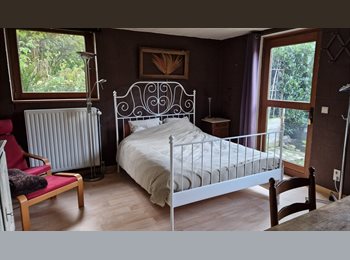 Appartager BE - Chambre lumineuse dans superbe maison à 10 min de LLN (voiture indispensable!), Incourt - 650 € pm