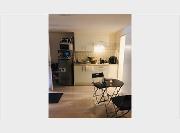 Appartager BE - Joli appartement totalement rénové avec nouveau sol, cuisine Eggo et nouvelle salle de douche, Namur - 495 € pm