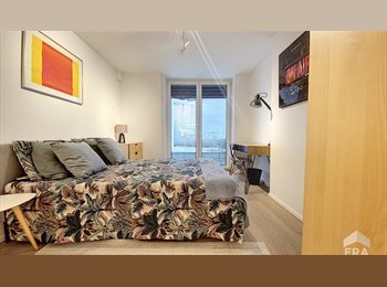 Appartager BE - Etterbeek cinquantenaire Dans maison de maitre belle chambre à louer, Etterbeek - 680 € pm