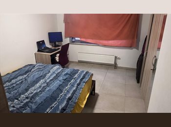 Appartager BE - Chambre à louer dans un appartement 2 Chambres à Jette, Jette - 600 € pm