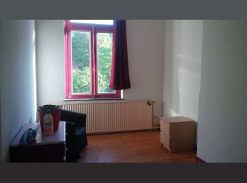 Appartager BE - petite chambre dans une coloc à Boitsfort, Watermael Boitsfort - Watermaal Bosvoorde - 395 € pm