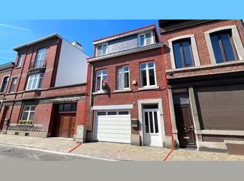 Appartager BE - Superbe colocation 4 chambres / Rue des Vennes, Liège - 400 € pm