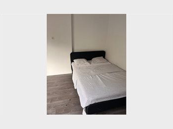 Appartager BE - Chambre en colocation, Charleroi - 375 € pm