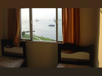 Roomgo BR - Quarto/Vaga ao lado da UFF, centro - Niteroi, Niterói - R$ 650 Por mês