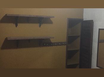 Roomgo BR - CASA DAS ARTES, Ilha do Governador - R$ 905 Por mês