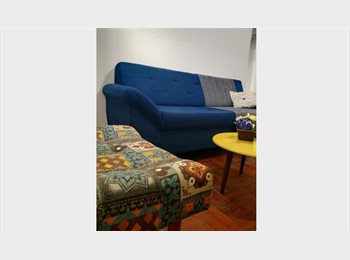 Roomgo BR - Quarto INDIVIDUAL ou DUPLO no Centro do Floresta/CentroBH/Área Hospitalar, Belo Horizonte - R$ 575 Por mês