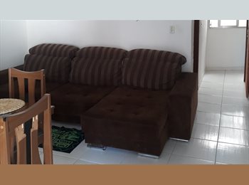 Roomgo BR - Suite em Apartamento amplo, Tijuca - R$ 1.700 Por mês