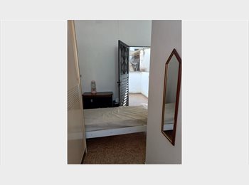 Roomgo BR - QUARTO P/ MOÇA Q TRABALHE/ESTUDE, Botafogo - R$ 2.000 Por mês