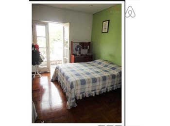 Roomgo BR - Quarto para alugar, Butantã - R$ 1.700 Por mês