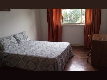Roomgo BR - Quarto em Copacabana -  Posto 6, Ipanema - R$ 1.400 Por mês