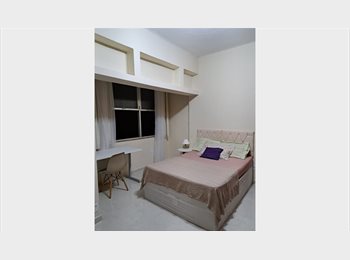Roomgo BR - Aluguel Quarto grande em Copacabana, Copacabana - R$ 1.950 Por mês