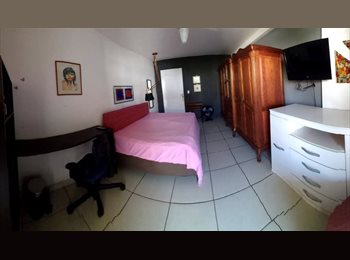 Roomgo BR - QUARTO COM VARANDA - CASA MIA 401 Q1, Maracanã - R$ 2.120 Por mês