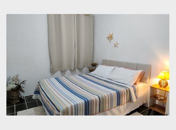 Roomgo BR - Quarto Top em Setiba, Brasil - R$ 900 Por mês