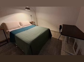 Roomgo BR - Excelente quarto em casa espaçosa e aconchegante., Humaitá - R$ 3.000 Por mês