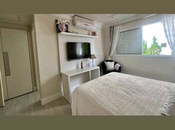 Roomgo BR - Quartos com suítes mobiliados e individuais para quem estuda ou trabalha em São Carlos e região, São Carlos - R$ 900 Por mês