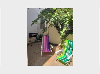 Roomgo BR - Quarto individual 1 quadra do metrô e shopping Santa Cruz!, Vila Mariana - R$ 1.420 Por mês