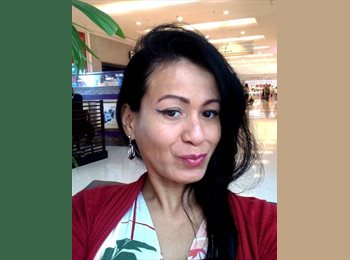 Roomgo BR - Glenda  - 42 - Curitiba