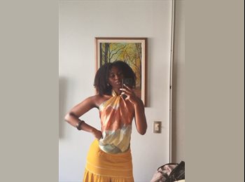 Roomgo BR - Malaika - 25 - Estácio