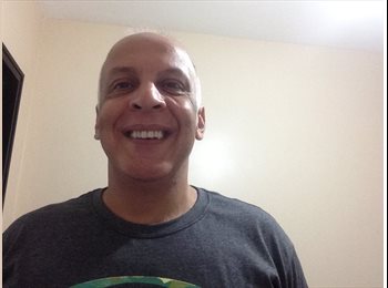 Roomgo BR - Alexandre - 56 - Recreio dos Bandeirantes