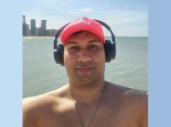 Roomgo BR - Jefferson - 38 - Carapicuíba