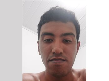 Roomgo BR - Yan - 26 - Porto Alegre