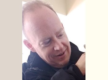 Roomgo BR - Jeremiah - 48 - São Paulo SP