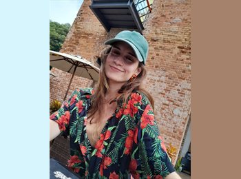 Roomgo BR - Mariana  - 30 - Botafogo