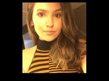 Roomgo BR - Lays - 32 - Vitória