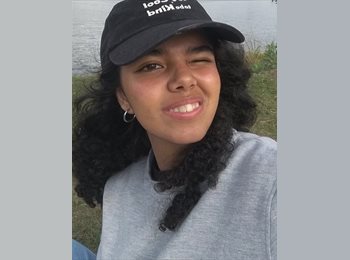 Roomgo BR - Ísis - 21 - Niterói