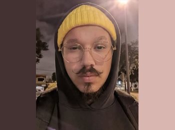 Roomgo BR - Eduarda - 28 - Porto Alegre