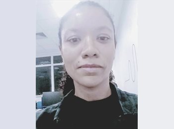 Roomgo BR - PRISCILA - 38 - Itajaí