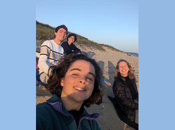 Roomgo BR - Sophie Gambier - 24 - Itajaí