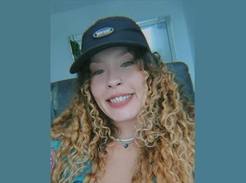 Roomgo BR - Evelyn - 29 - Rio de Janeiro RJ