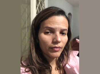 Roomgo BR - Elaini - 19 - Americana