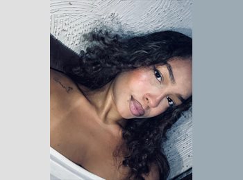 Roomgo BR - Andreza Fernandes  - 20 - Salvador