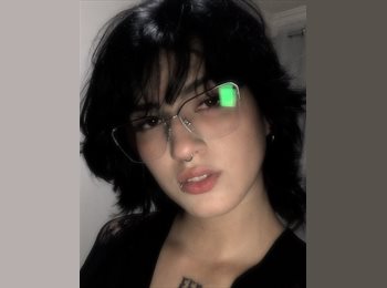 Roomgo BR - Emily - 21 - Vila Velha