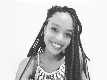 Roomgo BR - Karina - 29 - Belo Horizonte