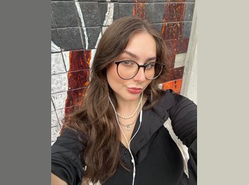 Roomgo BR - Elisa Borges - 23 - Florianópolis