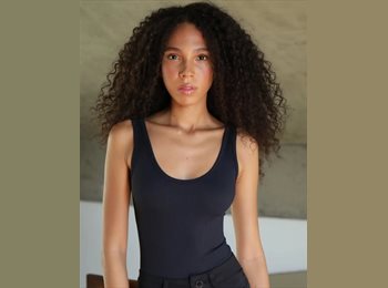 Roomgo BR - Lynda  - 20 - Vila Mariana