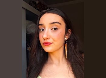 Roomgo BR - Julia Gabriela  - 19 - Belo Horizonte