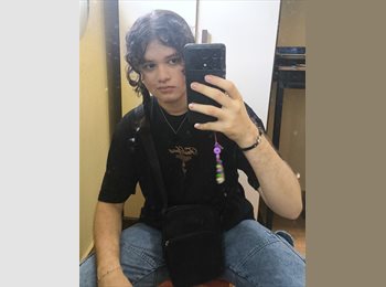 Roomgo BR - Samy  - 19 - Florianópolis