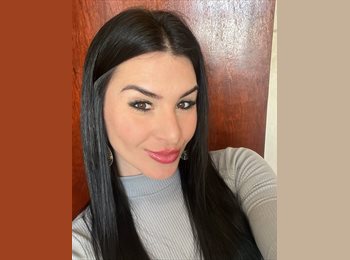 Roomgo BR - Carolina  - 35 - Ipanema