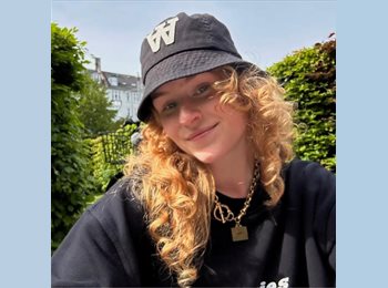 Roomgo BR - Veronica - 25 - Maracanã