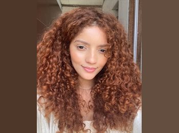 Roomgo BR - Bruna  - 27 - Curitiba