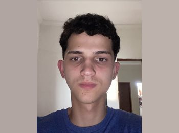 Roomgo BR - Lucas  - 18 - Belo Horizonte