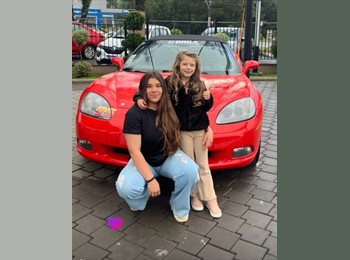 Roomgo BR - Kauane - 18 - Florianópolis